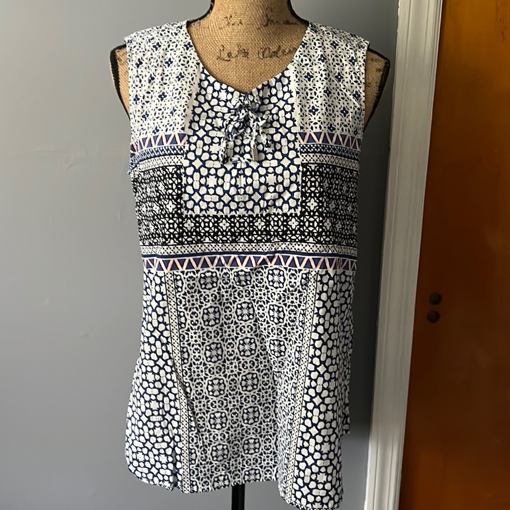 Liz Claiborne Blue & White Different Prints Tank Top Blouse with Tie Detail Sz M